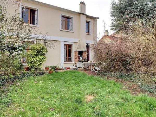 Maison 7 pièces 142 m²