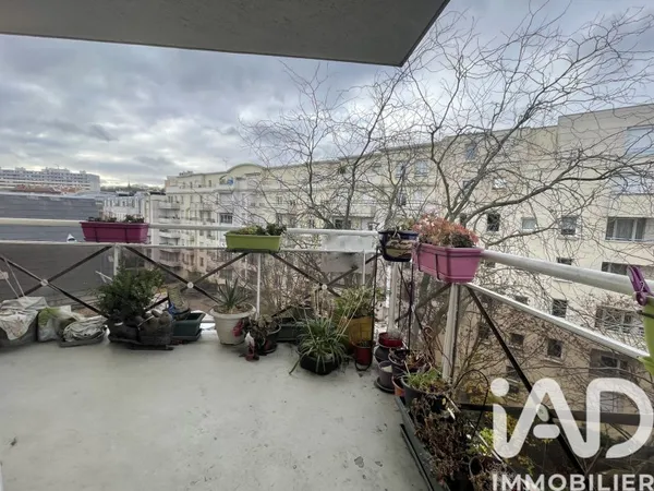Box de stockage 81 m²