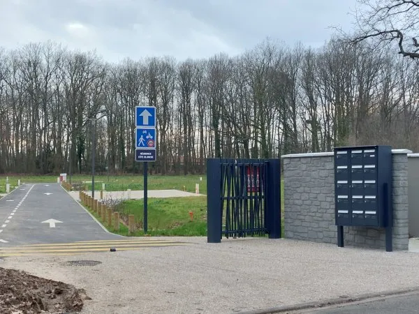 Terrain en individuel 756 m²