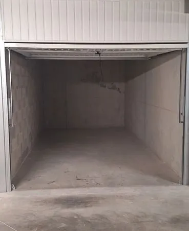Location box 13 m² La Duranne Haute 130/ mois CC