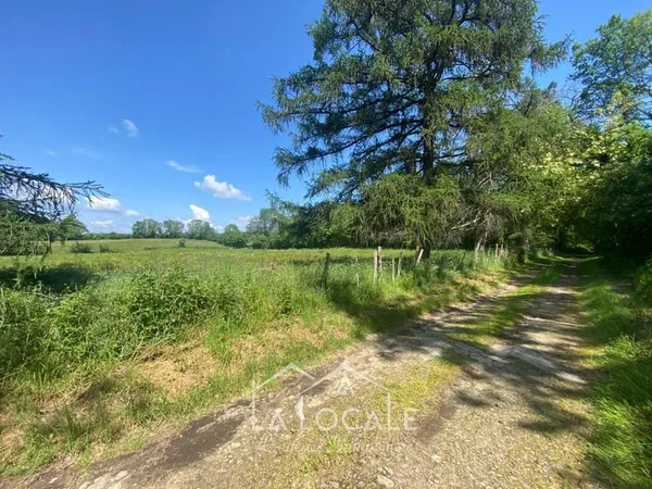 4224m2 de terrain proche de Limoges