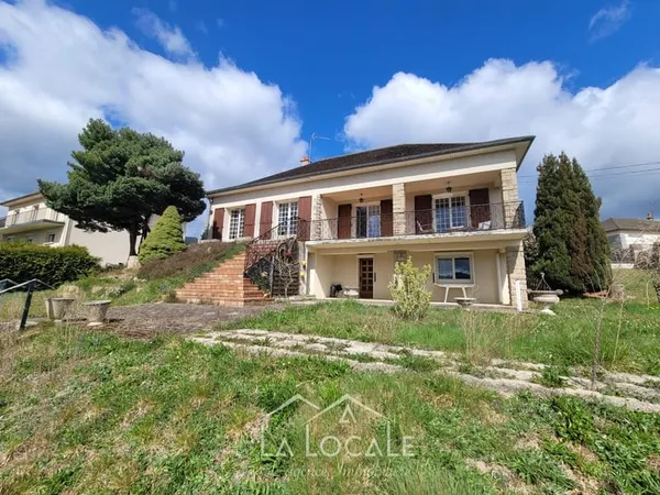 Agréable maison 4CH avec jardin et garage