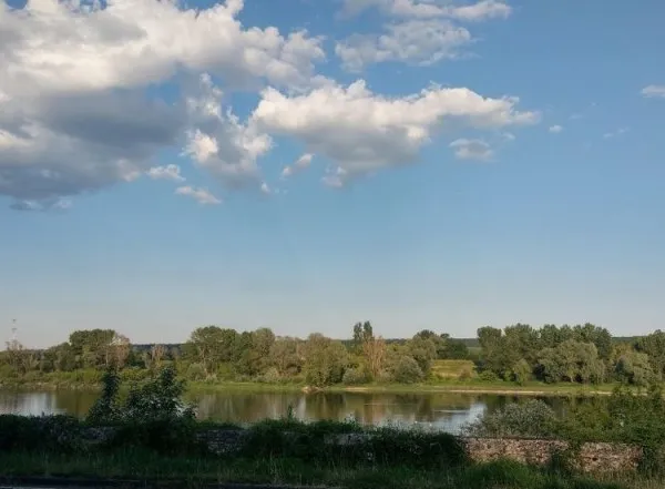 Terrain à bâtir en bord de Loire, les Grouets Blois