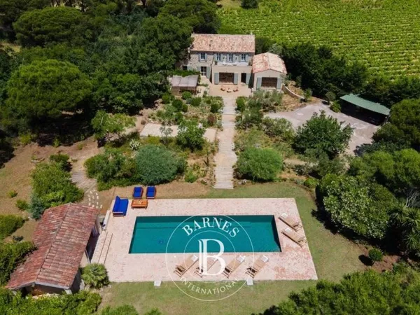 RAMATUELLE - VILLA 4 CHAMBRES - PISCINE