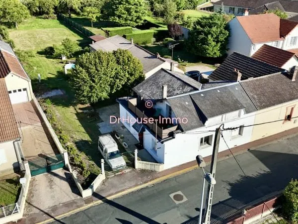 Maison à rénovée 148 m² avec studio 40 m²