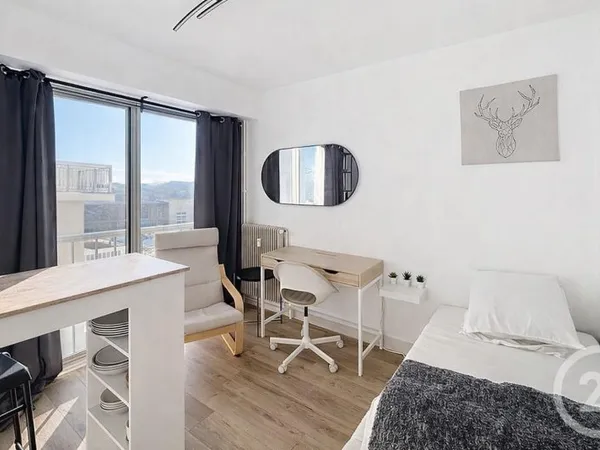 Appartement 1 pièce 14 m²