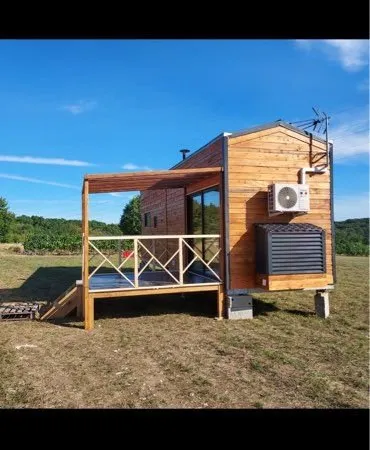 Tiny housse autonome