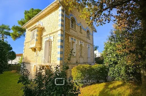 Maison 7 pièces 132 m²
