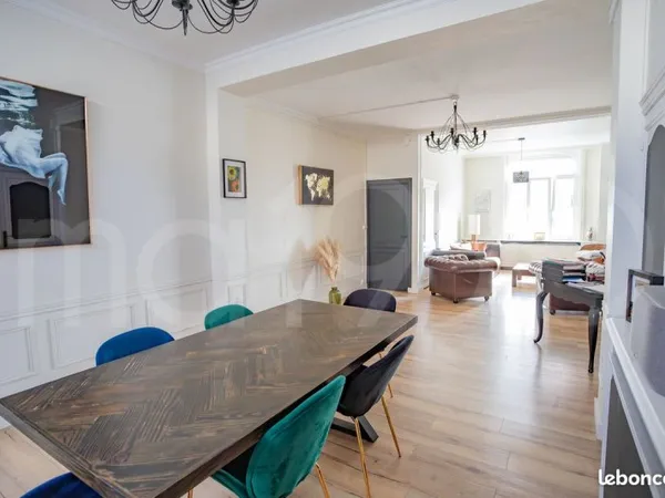 Maison 5 pièces 130 m²