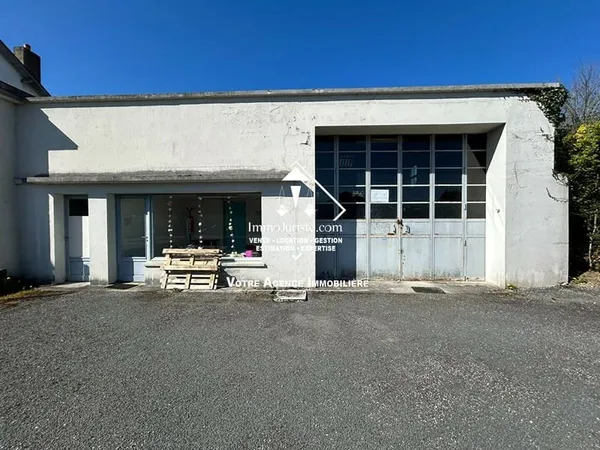 Local commercial Magnac Bourg 150 m2