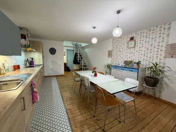 Appartement 4 pièces 96 m²