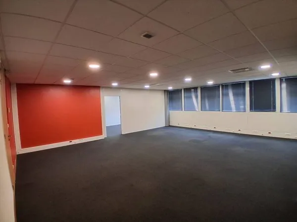 Bureaux 97 m²