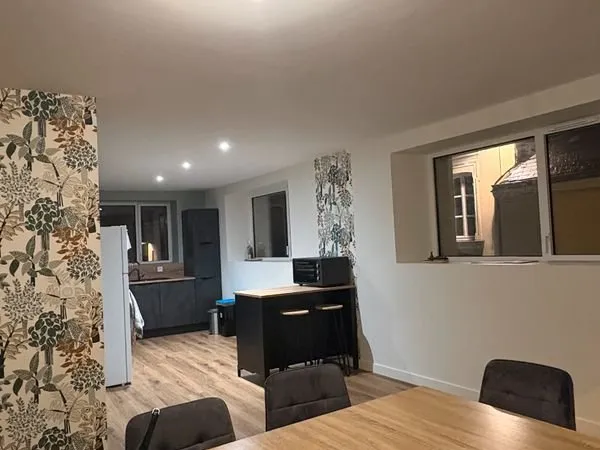 Appart centre ville rénové- 83 m2