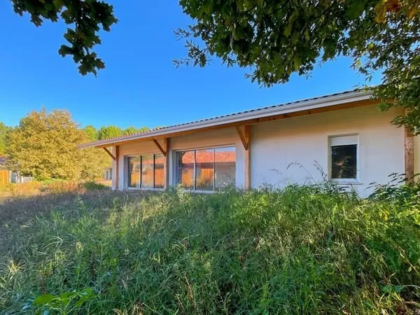 Maison 6 pièces 140 m²