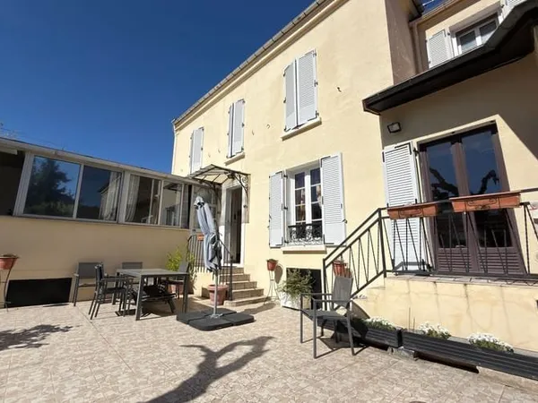 Maison 5 pièces 131 m²
