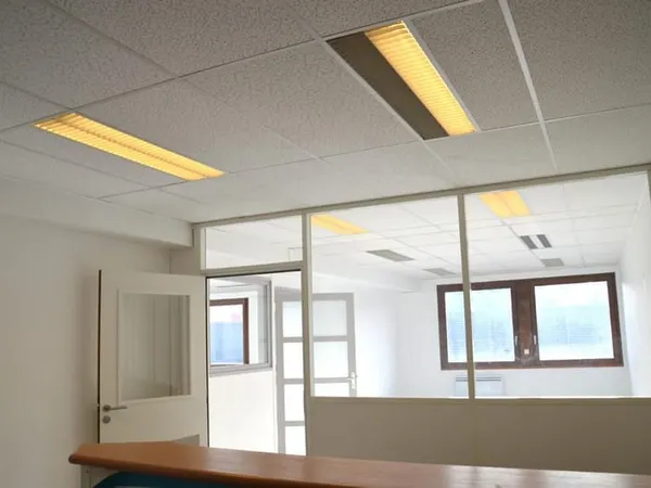 Bureau et espace de travail Location Annecy  120m² 950€