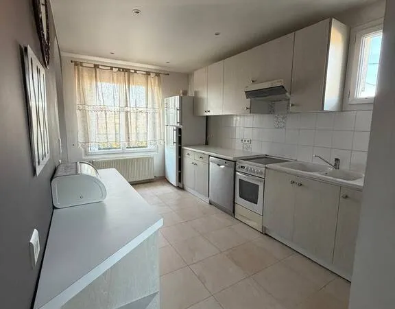 Appartement 3 pièces 100 m²