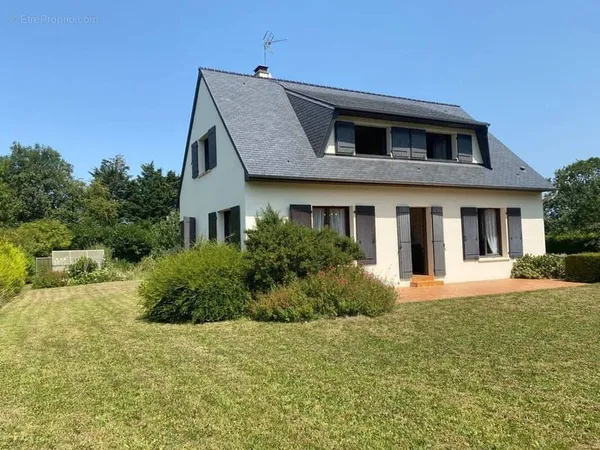 Maison 7 pièces 140 m²