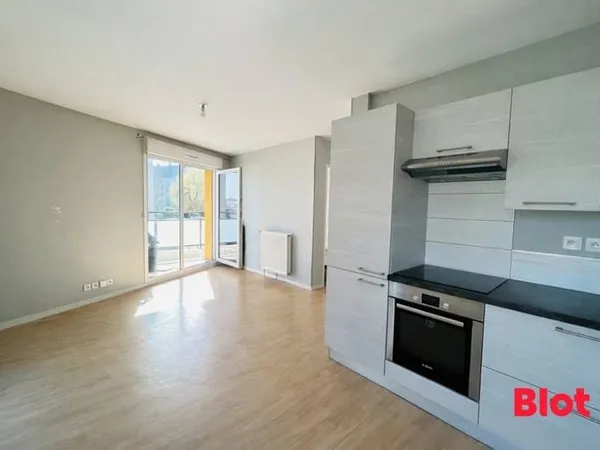 A vendre Blot Immobilier LE SILLON - Très bel appartement T2 avec Balcon Saint Malo