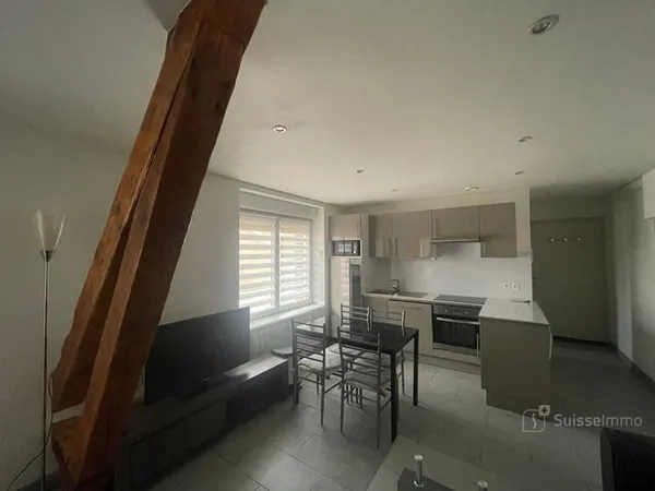 Quartier cinéma des quais, bel appartement F2 meublé