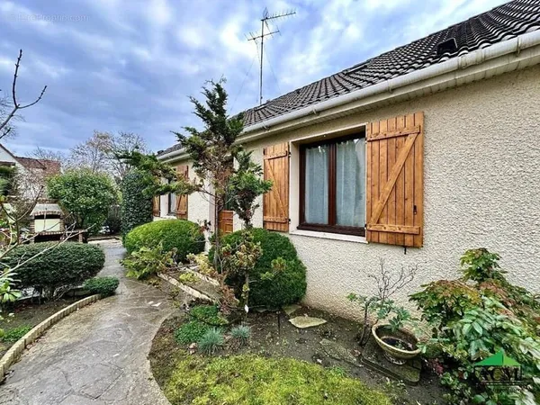Maison 8 pièces 120 m²