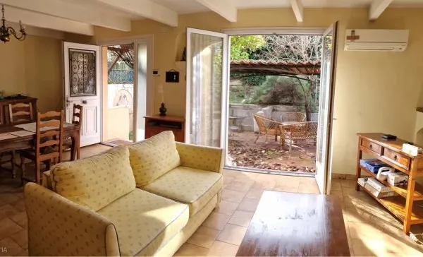 FALICON PROCHE VILLAGE : Maison 4P avec jardin et garage