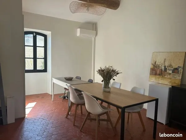 Bureaux 27 m² Maussane-les-Alpilles
