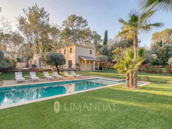 Villa 6 pièces 200 m²