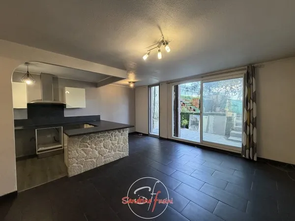 Appartement 3 pièces avec jardins