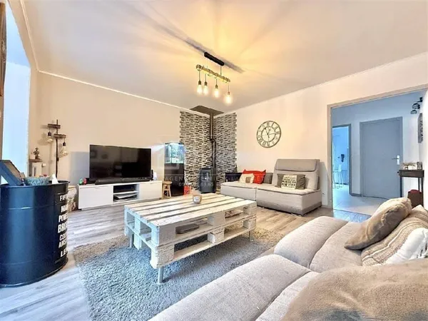 Maison 6 pièces 121 m²