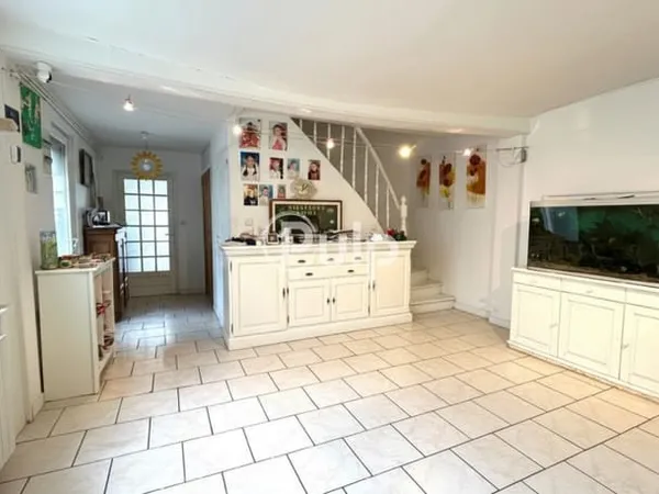 Semi individuelle 260m2 avec Garage à vendre à Méricourt