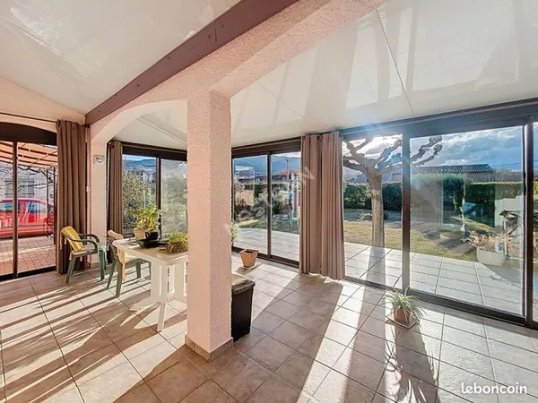 Villa 4 pièces 100 m²