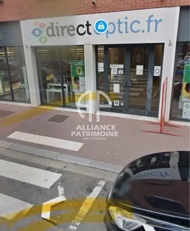Local commercial 2 pièces 85 m²