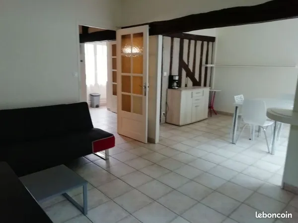 Appartement meublé à louer - Coeur historique d'Orléans