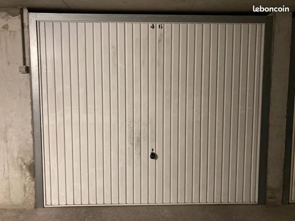 Parking - garage a Villeurbanne
