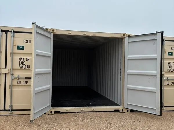 Professionnel de la location de boxes en accès libre, Nous avons la solution de stockage adaptée à v