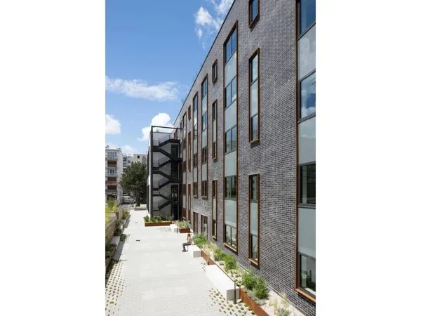 Bureaux 2154 m²