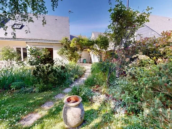 Maison de famille avec jardin