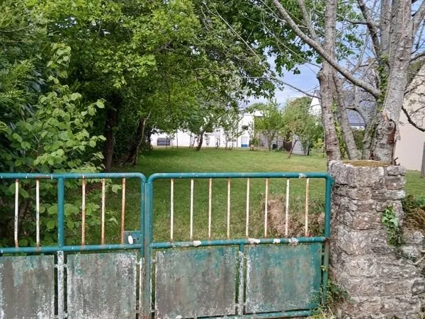Vends Terrain constructible