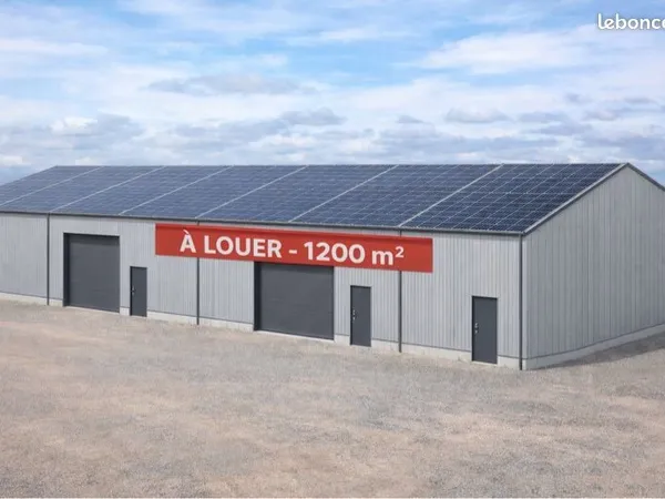 A LOUER ENTREPÔT / STOCKAGE 1200 m² NEUF ISOLÉ