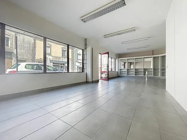 Bureaux Rosporden 4 pièce(s) 140 m2