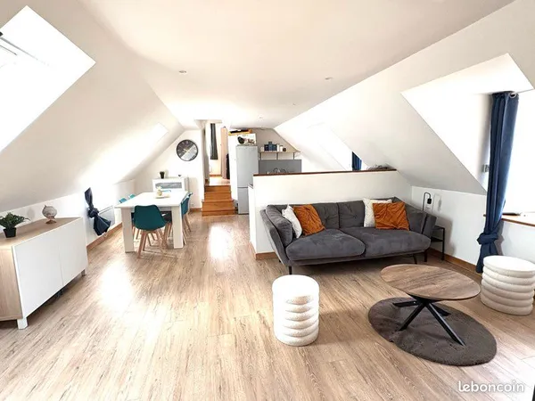 Appartement lumineux T4 meublé en centre-ville