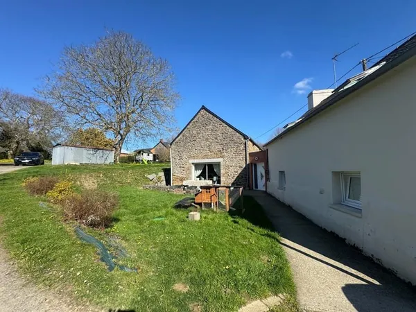 Charmante Propriété en pierres - 175 m2 - 35540 PLERGUER