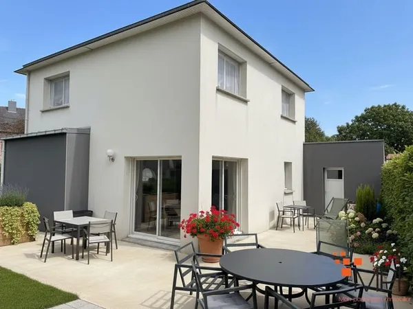 Maison contemporaine ? Confort moderne et cadre de vie privilégié