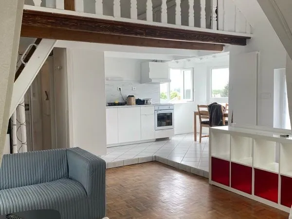 Strasbourg Cronenbourg - Rte de Mittelhausbergen - Appartement meublé 60m2 au sol, 33m2 Carrez - 730