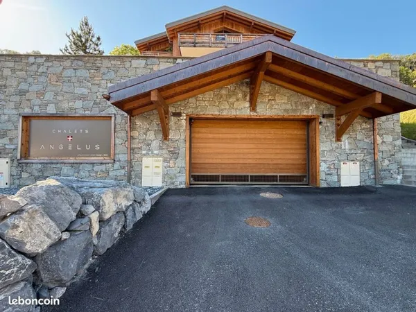 Location box garage 15 m2 Le Grand-Bornand