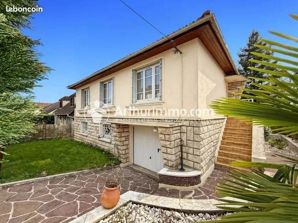 Maison 6 pièces 105 m²