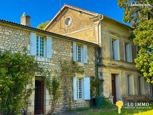 Propriété 9 pièces 242 m²