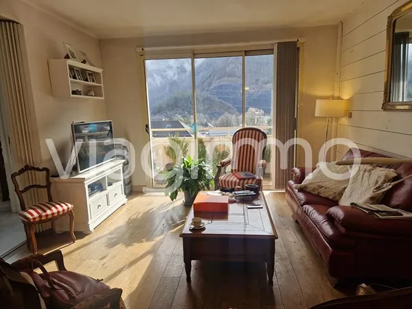 Appartement Cluses 4 pièce(s) 98.50 m2