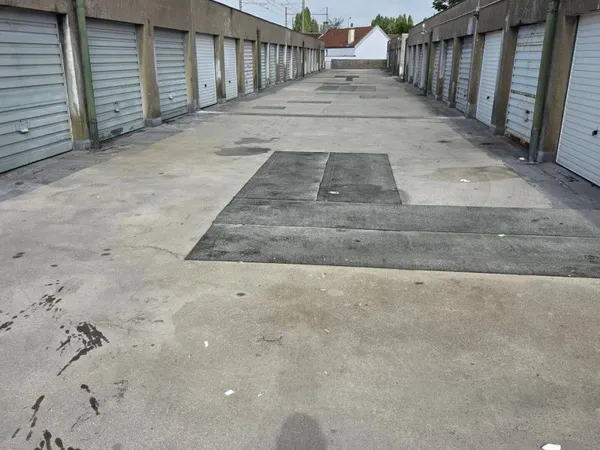 Box de stockage 15 m²